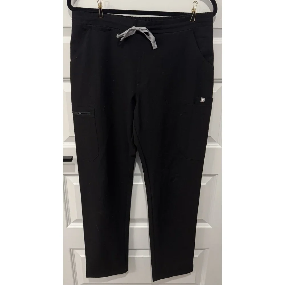 FIGS Women's Cargo Pants Scrub Bottoms Size Medium M Color Black Side Pockets